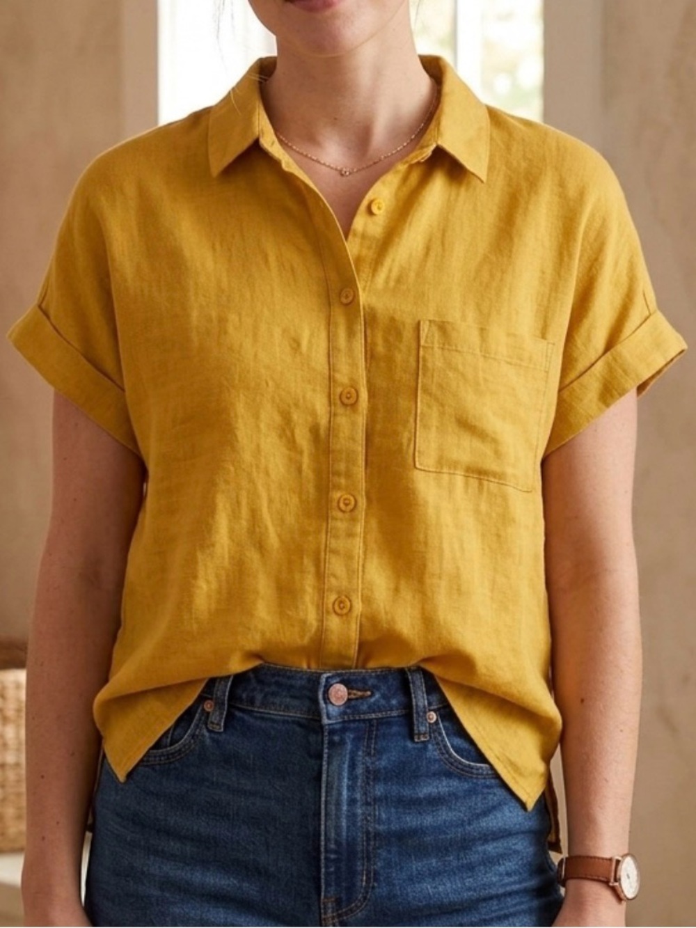 Le Lis Lightweight Yellow Button-Front Short Sleeve Top Size Medium